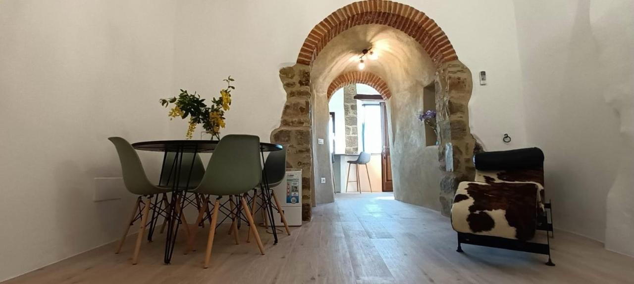 Appartamento Casa Angolo Cantina Nel Castello Montegiovi Esterno foto